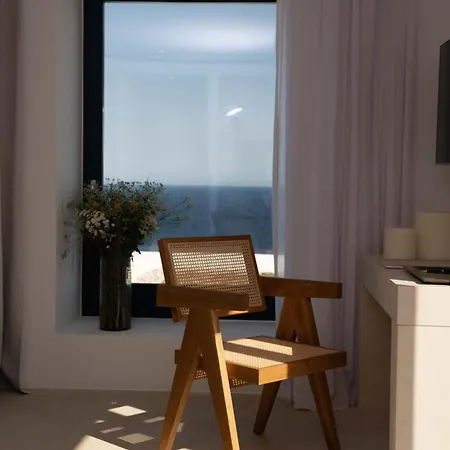 Cali Mykonos Ξενοδοχείο 5*