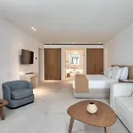 Cali Mykonos Kalafatis